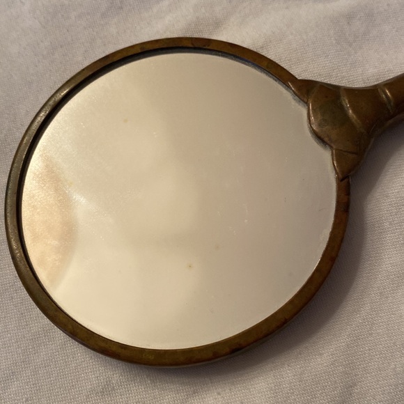 Antique two sided hand painted ceramic hand mirror - Picture 3 of 5